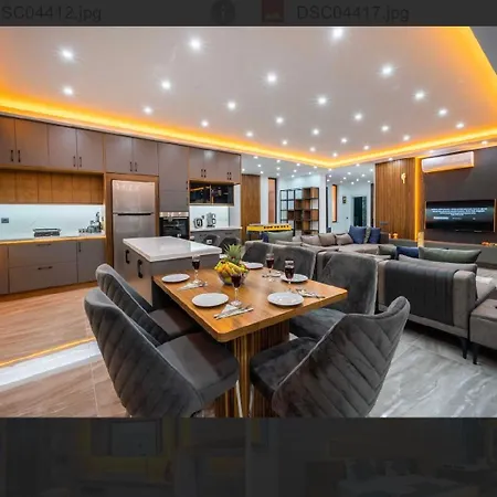 Luex Villa Villa